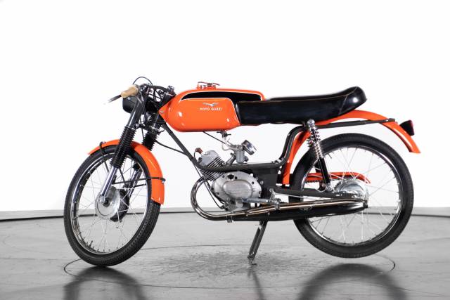 Bild 1/14 von Moto Guzzi DUMMY (1969)