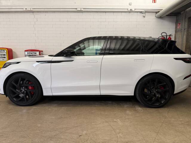 Image 1/18 of Land Rover Range Rover Velar SVAutobiography (2019)