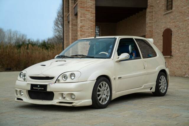 Afbeelding 1/50 van Citroën Saxo 1.6i VTS (1996)