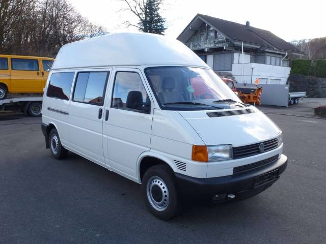 Bild 1/15 von Volkswagen T4 Kastenwagen 2.5 Syncro (1998)