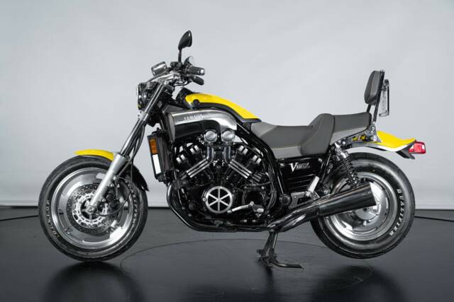 Bild 1/27 von Yamaha DUMMY (1999)