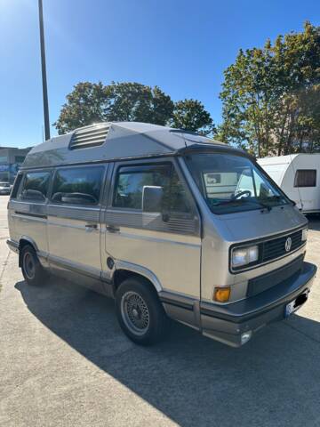 Bild 1/14 von Volkswagen Caravelle GL 2.1 (1989)