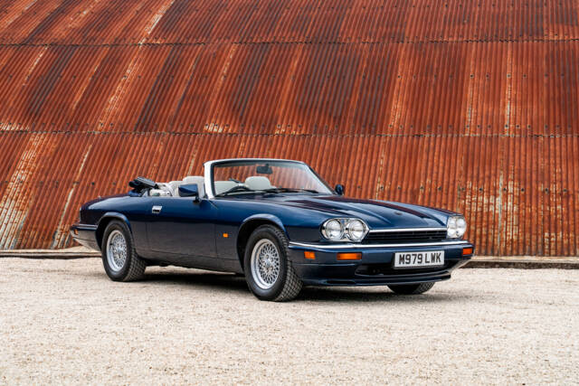 Image 1/38 de Jaguar XJS 4.0 (1995)