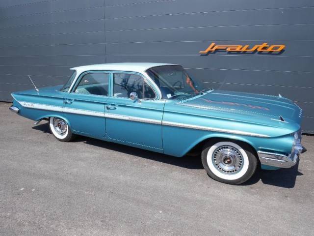 Afbeelding 1/32 van Chevrolet Impala Sedan (1961)