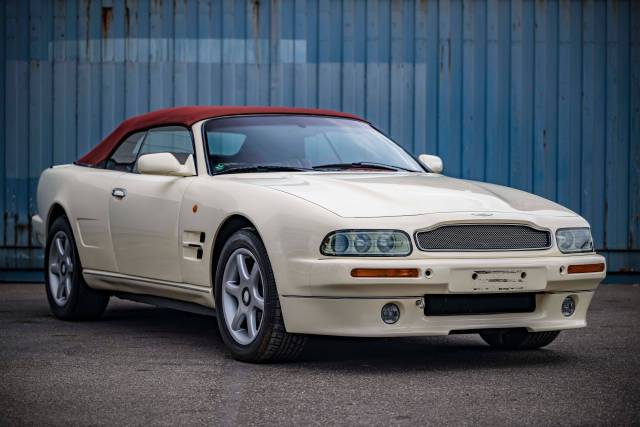 Bild 1/8 von Aston Martin V8 Volante (1999)