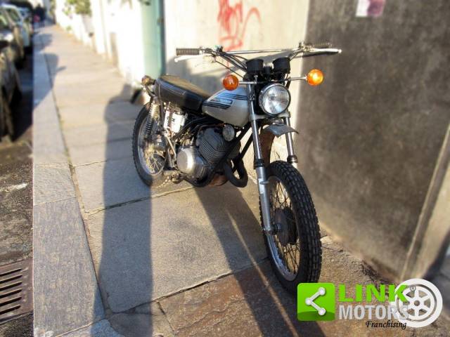 Image 1/23 de Harley-Davidson DUMMY (1975)