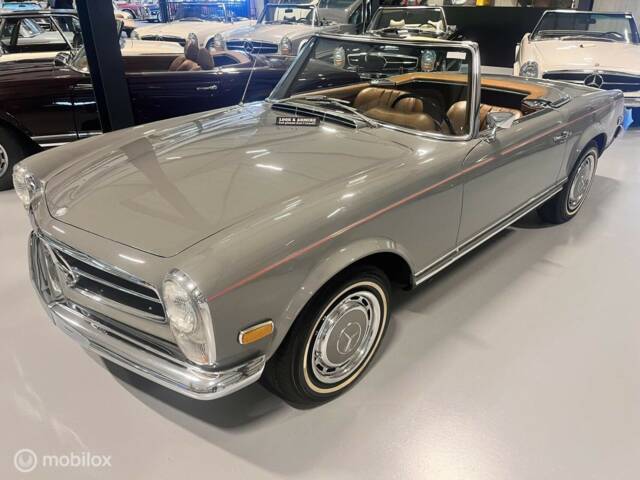 Imagen 1/33 de Mercedes-Benz 280 SL (1968)