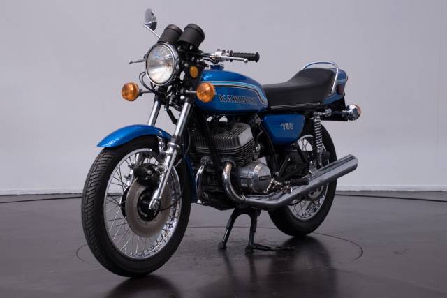 Image 1/18 of Kawasaki DUMMY (1972)