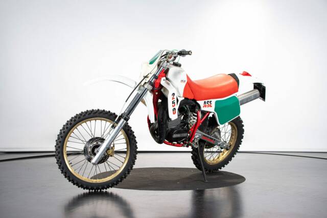 Image 1/12 of Can-Am ASE 250 (1986)