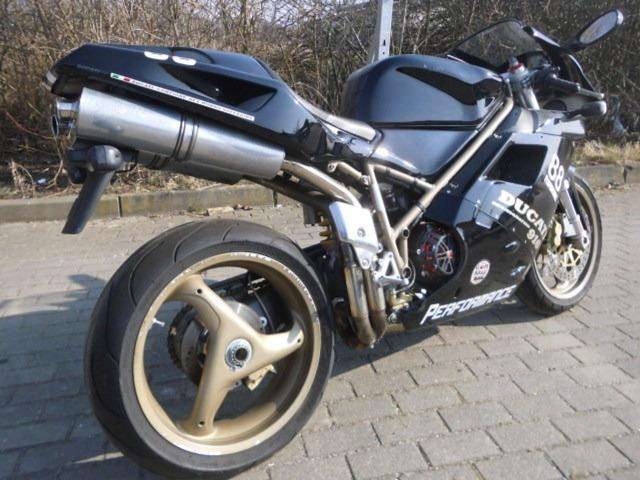 Imagen 1/26 de Ducati DUMMY (2000)