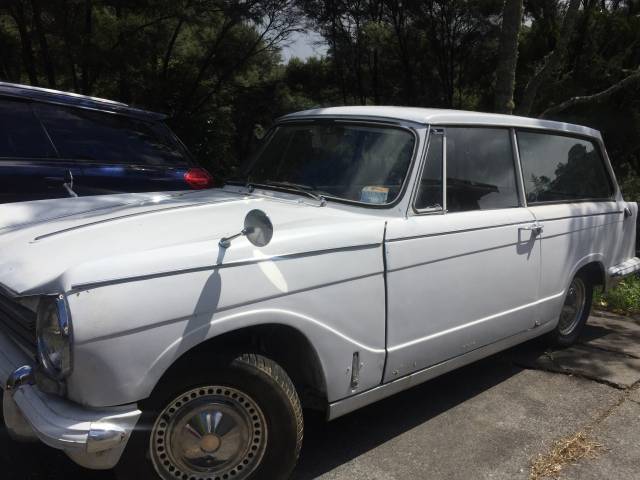 Image 1/11 of Triumph Herald 13/60 (1970)
