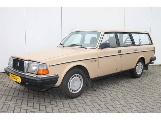 Image 1/10 of Volvo 245 GL D (1984)