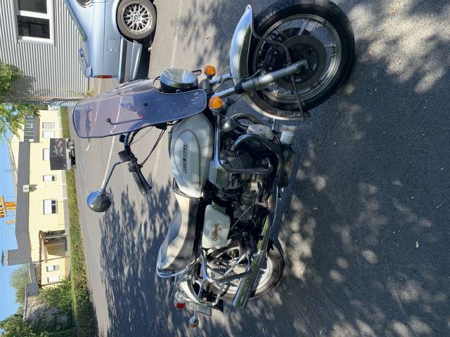 Image 1/10 of Moto Guzzi DUMMY (1985)