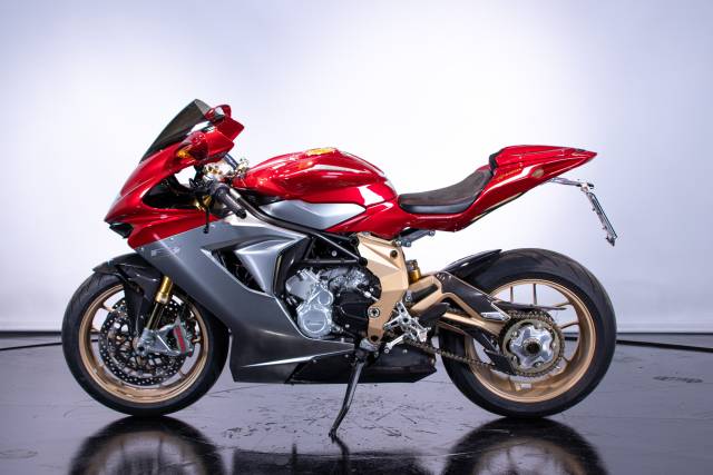 Immagine 1/50 di MV Agusta DUMMY (2012)