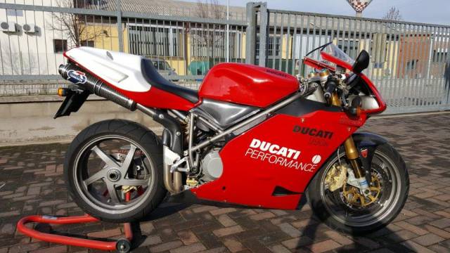 Image 1/4 of Ducati DUMMY (2002)