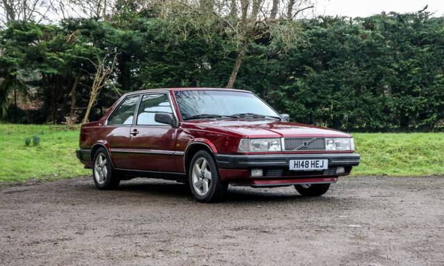 Bild 1/50 von Volvo 780 Bertone (1990)