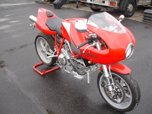 Afbeelding 1/6 van Ducati DUMMY (2002)