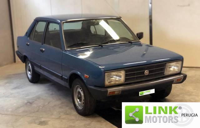 Bild 1/9 von FIAT 131 Mirafiori CL (1981)