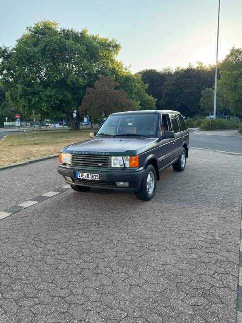 Image 1/28 de Land Rover Range Rover 4.6 HSE (1998)