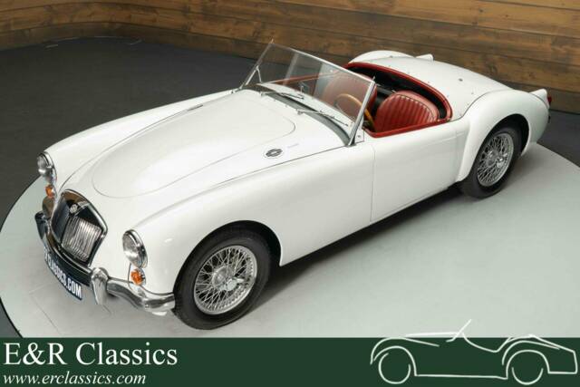 Image 1/19 of MG MGA 1600 (1961)