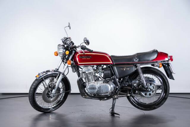 Image 1/48 de Honda CB 750 Four (1976)