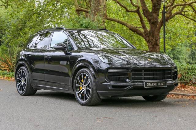 Image 1/47 of Porsche Cayenne Turbo S E-Hybrid (2020)