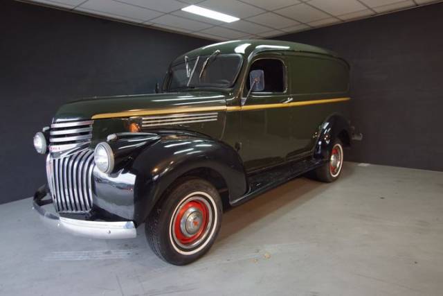 Bild 1/9 von GMC Panel Van (1942)