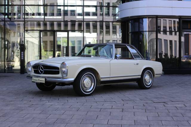 Imagen 1/50 de Mercedes-Benz 230 SL (1965)