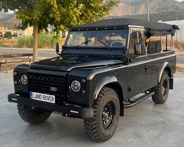 Image 1/15 of Land Rover 90 (1988)