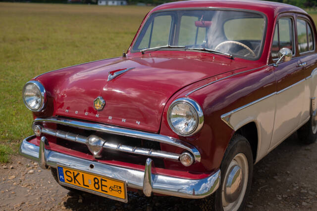Image 1/8 of Moskvich 407 (1959)