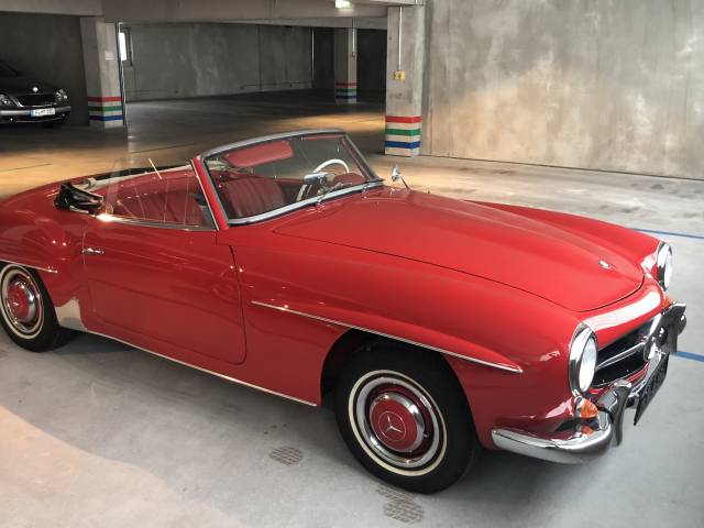 Der Wagen sieht nicht nur gut aus, sondern fährt sehr gut. Er springt sofort an.