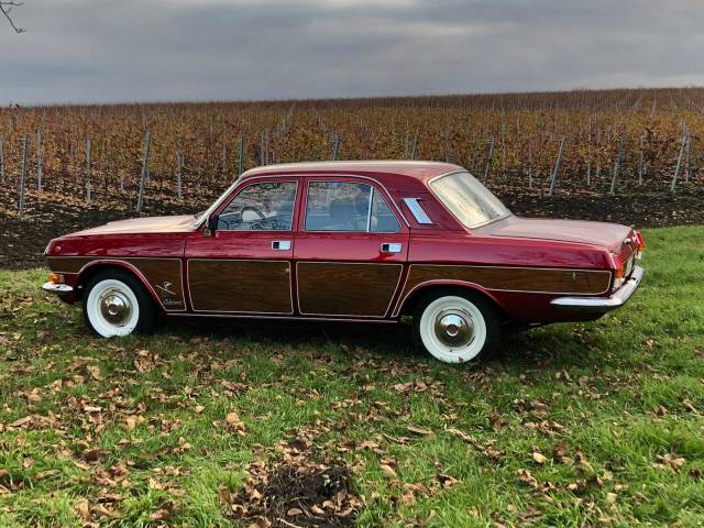 Image 1/15 of GAZ Volga 24-10 (1989)