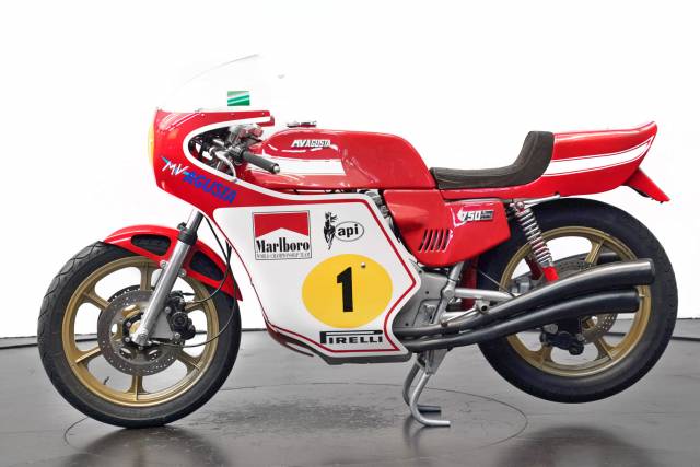 Image 1/27 of MV Agusta DUMMY (1975)