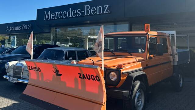 Nicht alltäglich, aber genau das macht ihn besonders. Unser Mercedes-Benz Puch 290 GDC ist jetzt zu verkaufen.