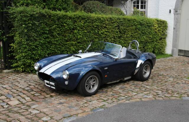 Image 1/9 of AC Cobra Mk IV (1985)