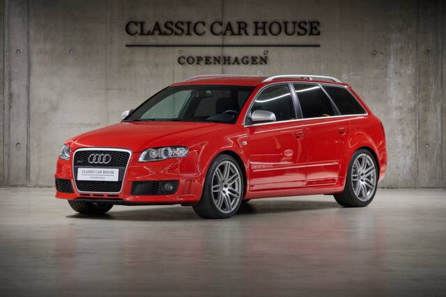 Image 1/95 of Audi RS4 Avant (2006)