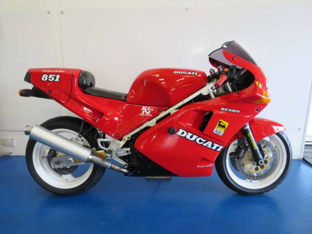 Image 1/40 of Ducati DUMMY (1989)