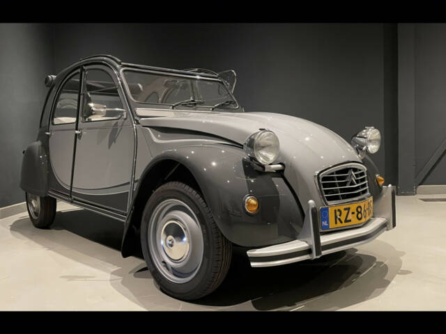Image 1/25 of Citroën 2 CV 6 Charleston (1987)