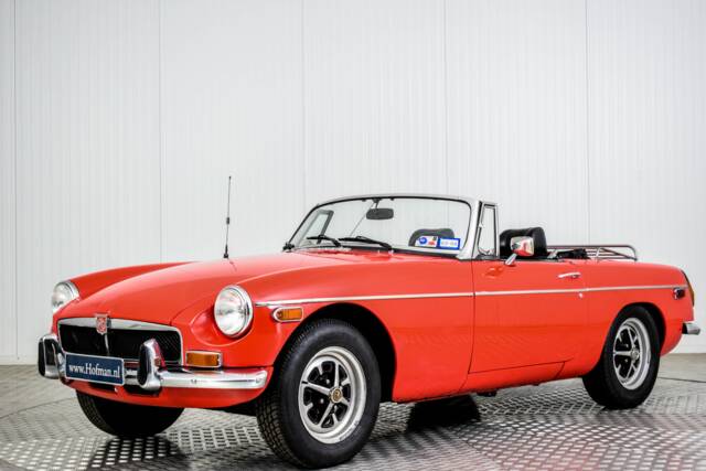 Image 1/50 of MG MGB (1974)