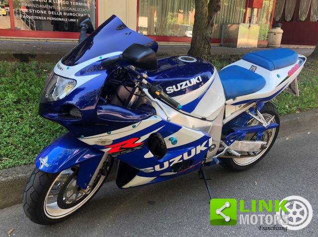 Image 1/9 of Suzuki DUMMY (2001)