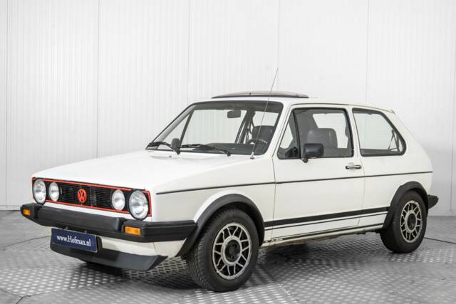Image 1/49 of Volkswagen Golf Mk I GTI 1.8 (1983)