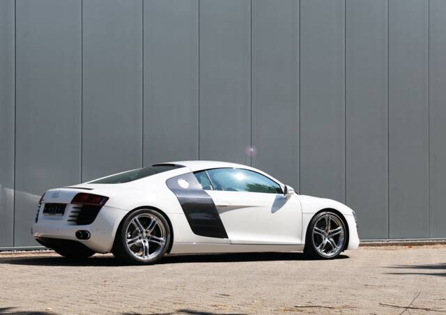 Afbeelding 1/53 van Audi R8 (2008)