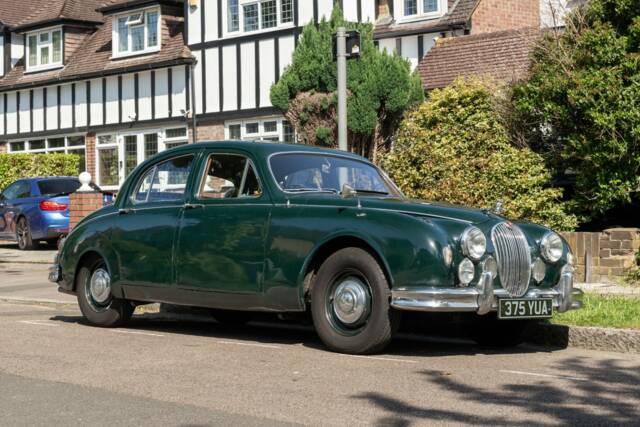 Image 1/8 of Jaguar 2.4 Litre (1959)