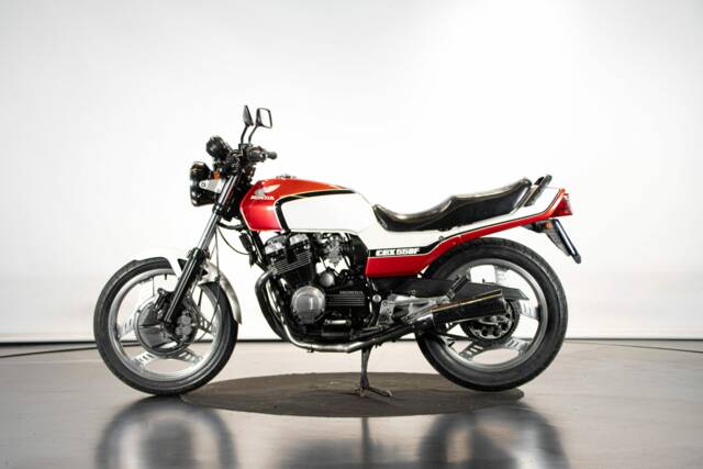 Bild 1/50 von Honda CBX 550 F (1982)