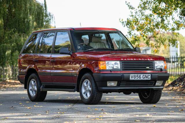 Image 1/49 of Land Rover Range Rover 4.6 HSE (1999)