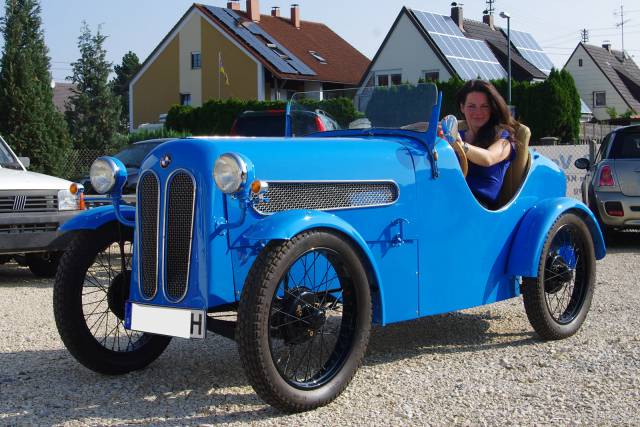 Ihr Old- & Youngtimerpartner mit Werkstatt – Tel. +49(0)8233 84 74 180