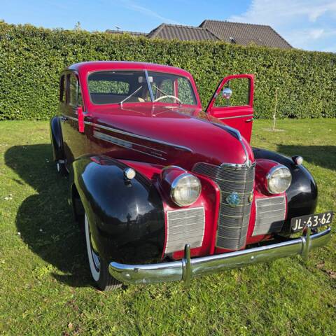 Image 1/8 of Oldsmobile G-Serie 70 (1939)