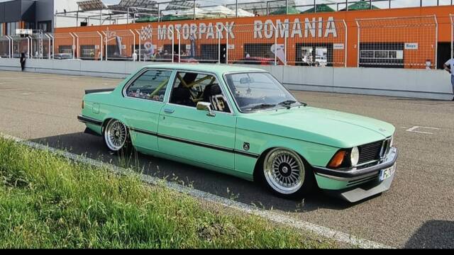 Image 1/44 de BMW 315 (1983)