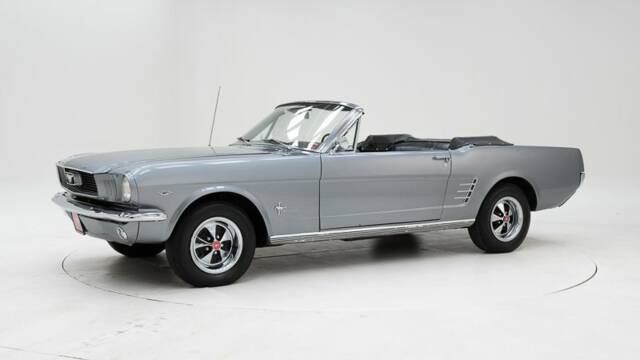 Image 1/15 of Ford Mustang 390 GTA (1966)