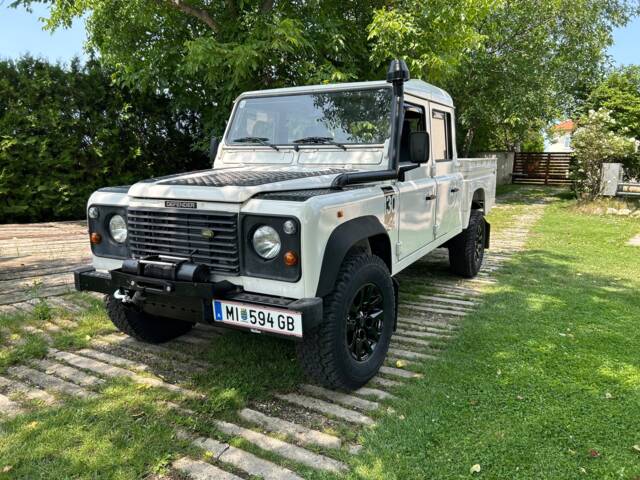 Bild 1/46 von Land Rover Defender 130 Double Cab (1998)